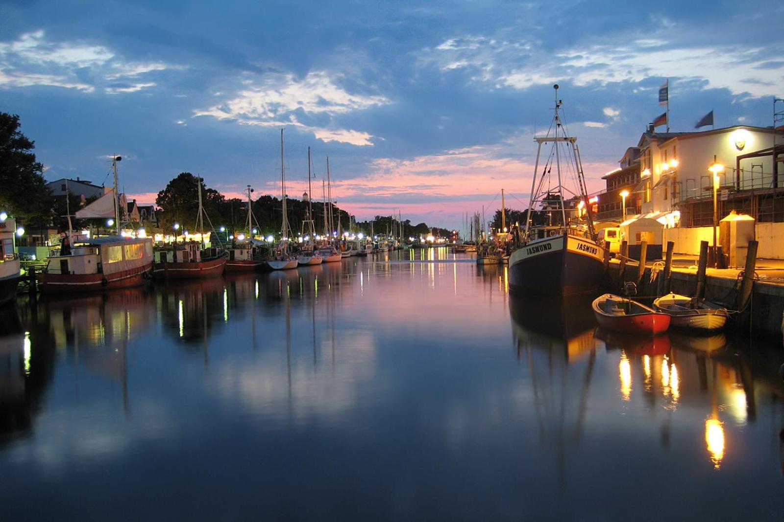 Strandpalais/Meerblick Rostock Zewnętrze zdjęcie